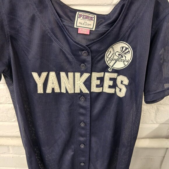 Pink by Victoria Secret Yankees Tee - Picture 1 of 4